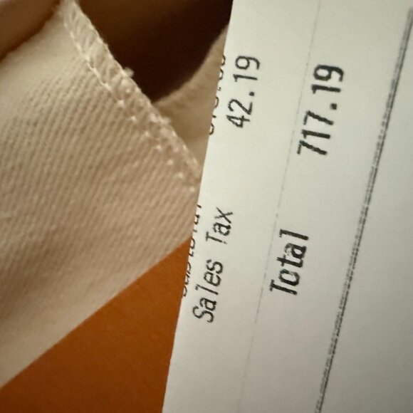 Louis Vuitton Medium Ring Agenda Cover - Picture 2 of 3